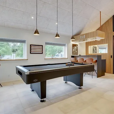 Menja - 1-4km From The Sea By Interhome